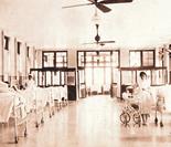 四十年代的病房