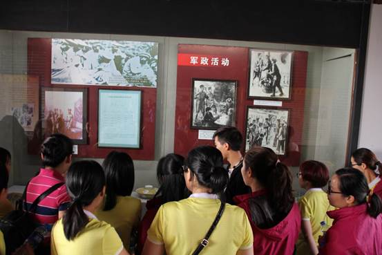 参观叶挺纪念馆3